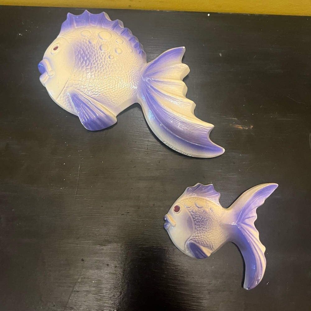 Vintage Chalkware Fish *some Tiny Paint Chips*